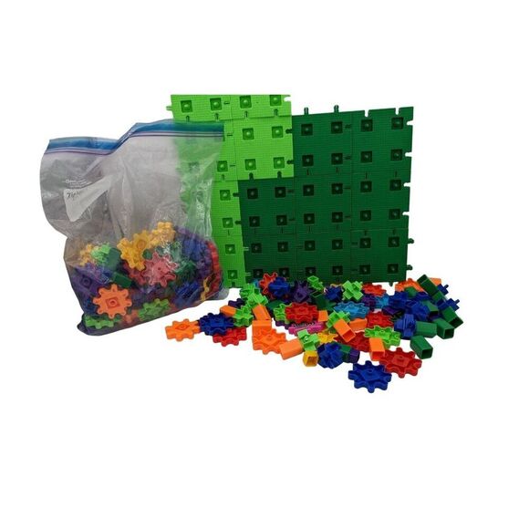 Learning Resources Gears! Building Set 150+ Pieces Bright Colors STEM Toy - Picture 2 of 5